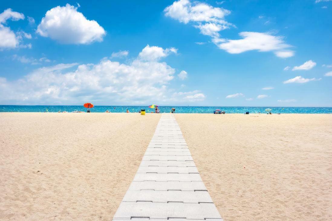 אמפוריבראבה Holidays P14 Sea View מראה חיצוני תמונה